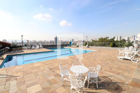 Apartamento à venda com 83m², 3 quartos e 2 vagasÁrea comum - Piscina