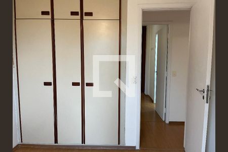 Apartamento à venda com 83m², 3 quartos e 2 vagasQuarto 2
