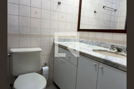 Apartamento à venda com 83m², 3 quartos e 2 vagasBanheiro 2