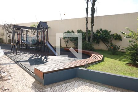 Apartamento à venda com 83m², 3 quartos e 2 vagasÁrea comum - Playground