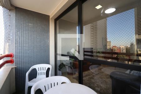 Apartamento à venda com 93m², 3 quartos e 1 vagaVaranda