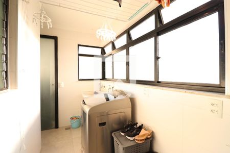 Apartamento à venda com 93m², 3 quartos e 1 vagaÁrea de Serviço