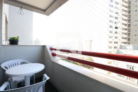 Apartamento à venda com 93m², 3 quartos e 1 vagaVaranda