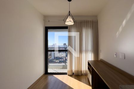 Sala e cozinha de apartamento para alugar com 1 quarto, 36m² em Ipiranga, São Paulo