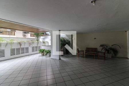 Apartamento à venda com 186m², 3 quartos e 3 vagas Apartamento à venda com 186m², 3 quartos e 3 vagasÁrea comum