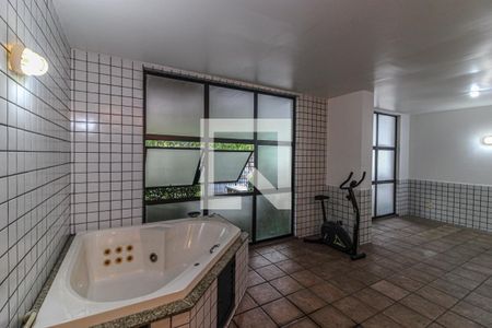 Apartamento à venda com 186m², 3 quartos e 3 vagas Apartamento à venda com 186m², 3 quartos e 3 vagasÁrea comum