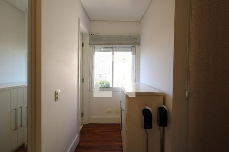 Apartamento à venda com 250m², 3 quartos e 4 vagasSuíte 3