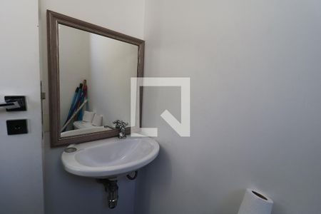 Apartamento à venda com 250m², 3 quartos e 4 vagasBanheiro de Serviço