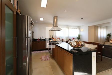 Apartamento à venda com 250m², 3 quartos e 4 vagasCozinha