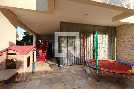 Apartamento à venda com 250m², 3 quartos e 4 vagasÁrea Social - Playground