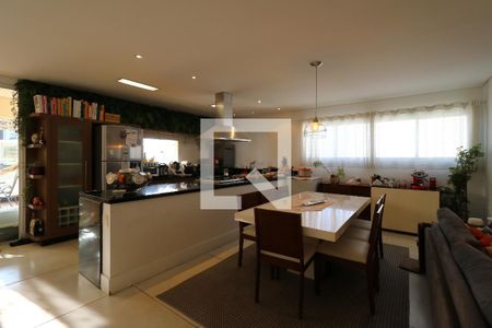 Apartamento à venda com 250m², 3 quartos e 4 vagasCozinha