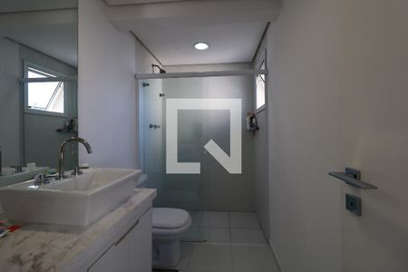 Apartamento à venda com 250m², 3 quartos e 4 vagasBanheiro da Suíte 3