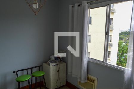 Quarto 1 de apartamento para alugar com 2 quartos, 70m² em Taquara, Rio de Janeiro