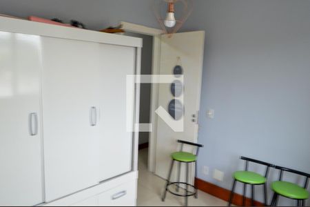 Quarto 1 de apartamento para alugar com 2 quartos, 70m² em Taquara, Rio de Janeiro