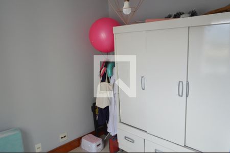 Quarto 1 de apartamento para alugar com 2 quartos, 70m² em Taquara, Rio de Janeiro