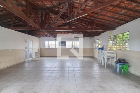 Apartamento à venda com 64m², 2 quartos e 1 vaga Apartamento à venda com 64m², 2 quartos e 1 vagaÁrea comum - Salão de festas