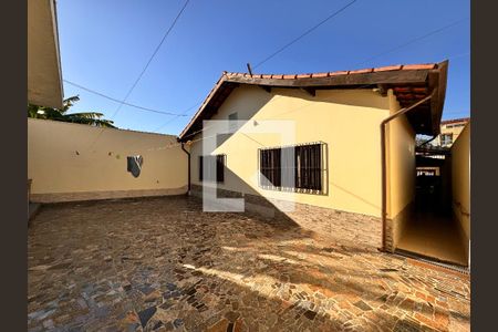 Casa à venda com 400m², 4 quartos e 8 vagas Casa à venda com 400m², 4 quartos e 8 vagasQuintal