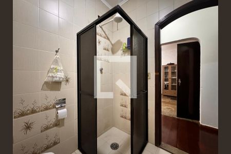 Casa à venda com 400m², 4 quartos e 8 vagas Casa à venda com 400m², 4 quartos e 8 vagasBanheiro