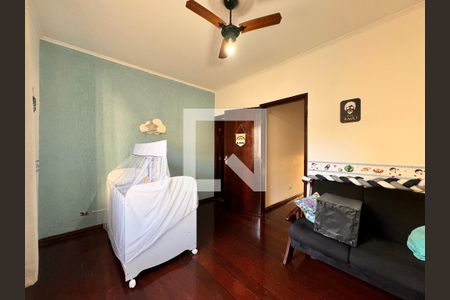 Casa à venda com 400m², 4 quartos e 8 vagas Casa à venda com 400m², 4 quartos e 8 vagasSuíte 1