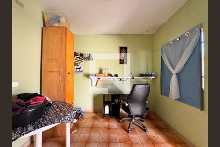 Casa à venda com 400m², 4 quartos e 8 vagas Casa à venda com 400m², 4 quartos e 8 vagasEdícula