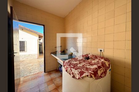 Casa à venda com 400m², 4 quartos e 8 vagas Casa à venda com 400m², 4 quartos e 8 vagasLavanderia