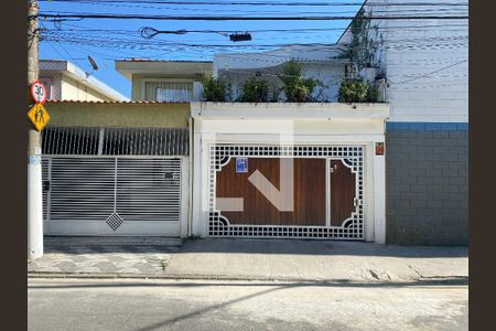 Casa à venda com 300m², 3 quartos e 2 vagasFachada com plaquinha