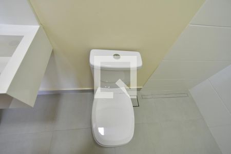 Casa à venda com 350m², 4 quartos e 6 vagasBanheiro de serviço