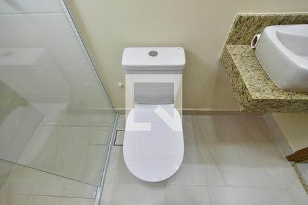 Casa à venda com 350m², 4 quartos e 6 vagasBanheiro Social