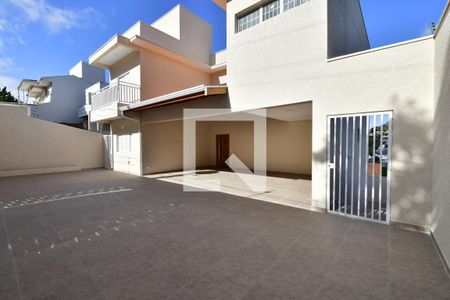 Casa à venda com 350m², 4 quartos e 6 vagasGaragem