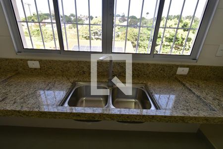 Casa à venda com 350m², 4 quartos e 6 vagasCozinha