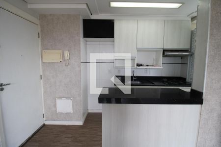 Sala / Cozinha de apartamento à venda com 2 quartos, 50m² em Parque Edu Chaves, São Paulo