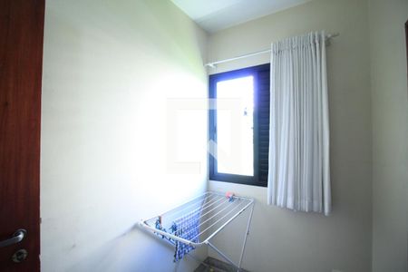 Apartamento à venda com 227m², 4 quartos e 4 vagasQuarto de Serviço