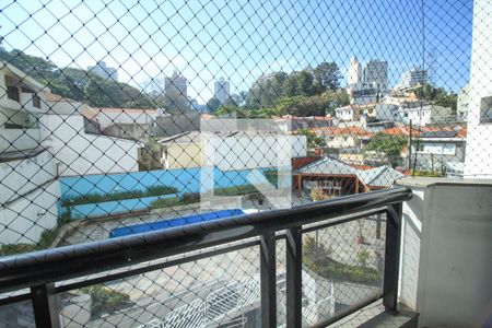 Apartamento à venda com 227m², 4 quartos e 4 vagas Apartamento à venda com 227m², 4 quartos e 4 vagasQuarto 2