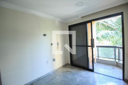 Apartamento à venda com 227m², 4 quartos e 4 vagas Apartamento à venda com 227m², 4 quartos e 4 vagasPiso superior