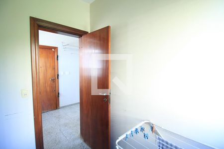 Apartamento à venda com 227m², 4 quartos e 4 vagasQuarto de Serviço
