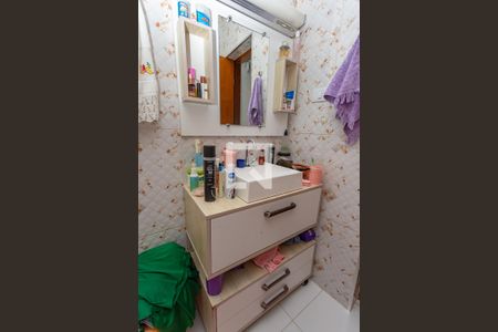 Casa à venda com 200m², 4 quartos e 2 vagas Casa à venda com 200m², 4 quartos e 2 vagasCasa 2 - banheiro social