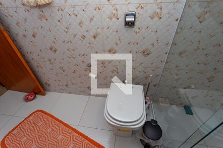 Casa à venda com 200m², 4 quartos e 2 vagas Casa à venda com 200m², 4 quartos e 2 vagasCasa 2 - banheiro social