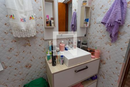 Casa à venda com 200m², 4 quartos e 2 vagas Casa à venda com 200m², 4 quartos e 2 vagasCasa 2 - banheiro social