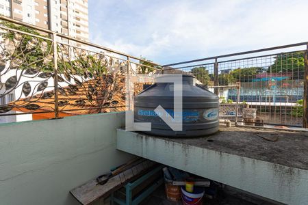 Casa à venda com 200m², 4 quartos e 2 vagas Casa à venda com 200m², 4 quartos e 2 vagasCasa 1 Varanda