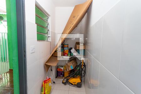 Casa à venda com 200m², 4 quartos e 2 vagas Casa à venda com 200m², 4 quartos e 2 vagasEdícula - cozinha