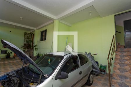 Casa à venda com 200m², 4 quartos e 2 vagas Casa à venda com 200m², 4 quartos e 2 vagasGaragem