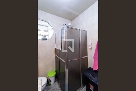 Casa à venda com 297m², 4 quartos e 3 vagas Casa à venda com 297m², 4 quartos e 3 vagasBanheiro social