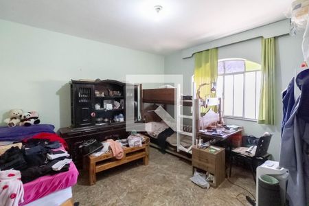 Casa à venda com 297m², 4 quartos e 3 vagas Casa à venda com 297m², 4 quartos e 3 vagasSuíte 1