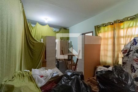 Casa à venda com 297m², 4 quartos e 3 vagas Casa à venda com 297m², 4 quartos e 3 vagasÁrea externa - Suíte 2