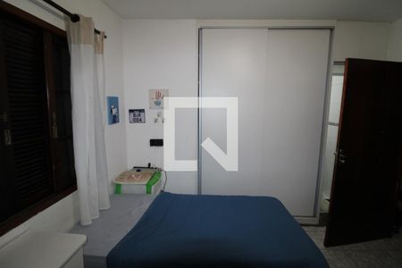 Casa à venda com 190m², 4 quartos e 3 vagasQuarto 4