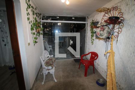 Casa à venda com 190m², 4 quartos e 3 vagasÁrea Comum