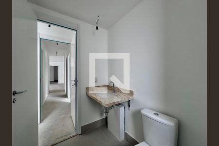 Apartamento à venda com 136m², 4 quartos e 2 vagas Apartamento à venda com 136m², 4 quartos e 2 vagasBanheiro Suíte 2