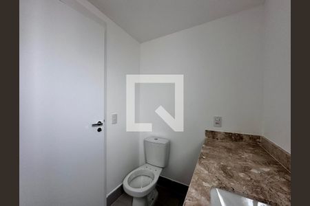 Apartamento à venda com 136m², 4 quartos e 2 vagas Apartamento à venda com 136m², 4 quartos e 2 vagasBanheiro Suíte 1