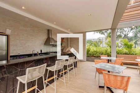 Apartamento à venda com 136m², 4 quartos e 2 vagas Apartamento à venda com 136m², 4 quartos e 2 vagasChurrasqueira