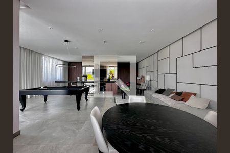 Apartamento à venda com 136m², 4 quartos e 2 vagas Apartamento à venda com 136m², 4 quartos e 2 vagasÁrea comum - Salão de Jogos